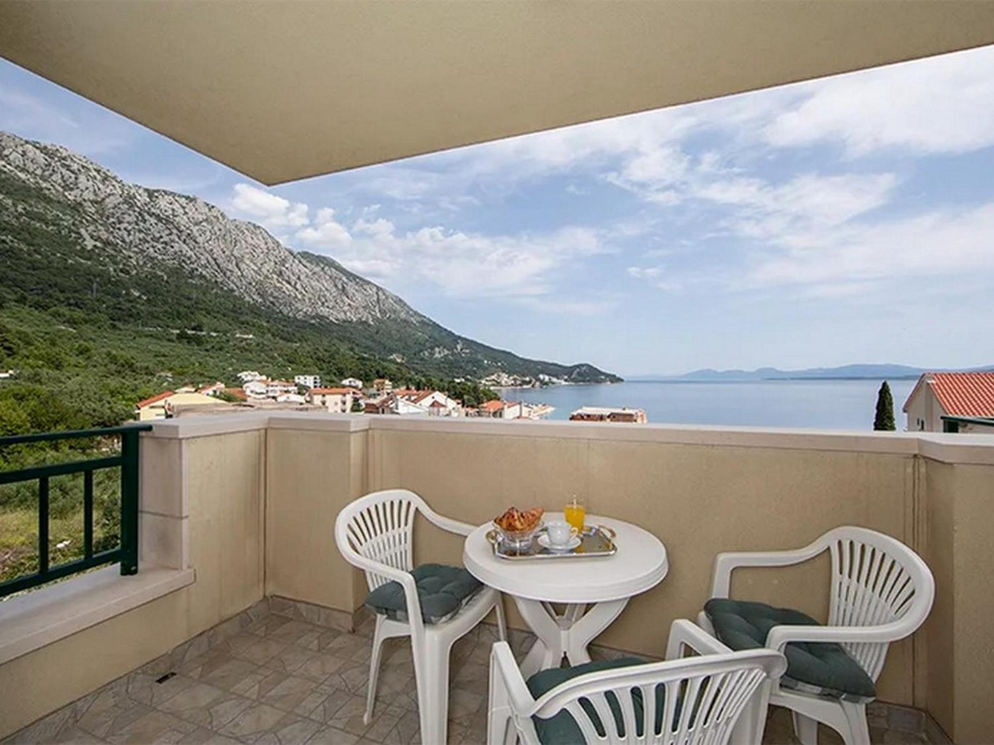 Apartments By The Sea Igrane, Makarska - 17292 エクステリア 写真