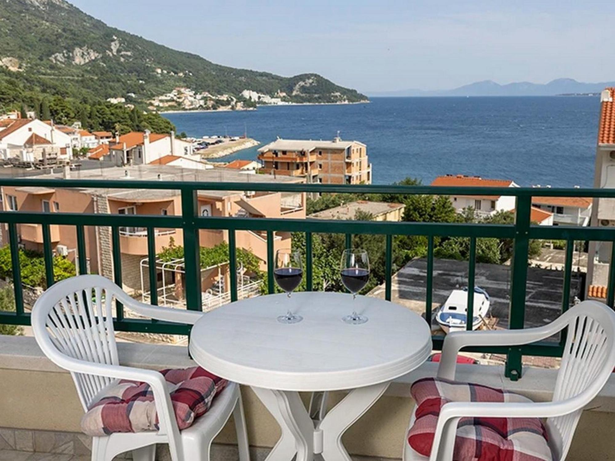 Apartments By The Sea Igrane, Makarska - 17292 エクステリア 写真