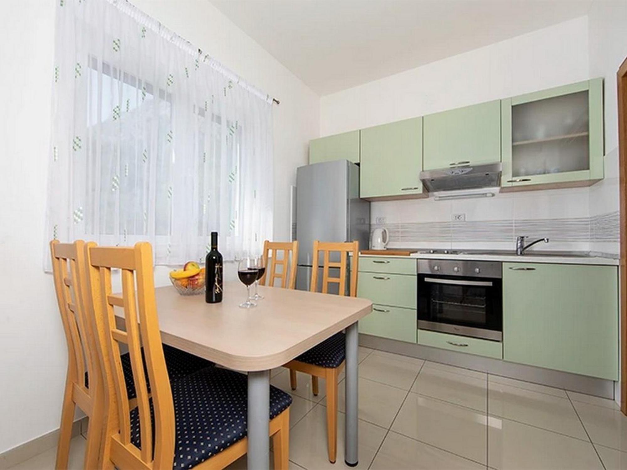 Apartments By The Sea Igrane, Makarska - 17292 エクステリア 写真