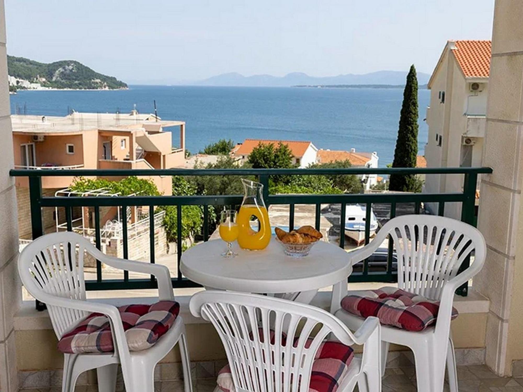 Apartments By The Sea Igrane, Makarska - 17292 エクステリア 写真